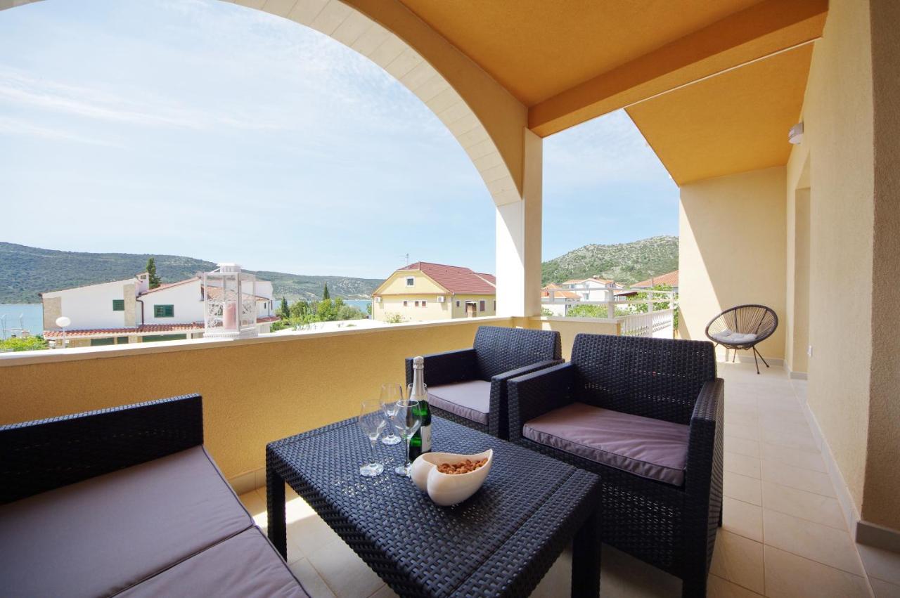 Apartmani Maris Poljica  Екстериор снимка