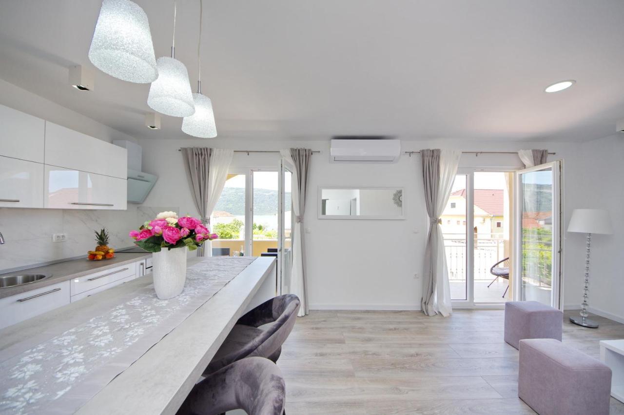 Apartmani Maris Poljica  Екстериор снимка